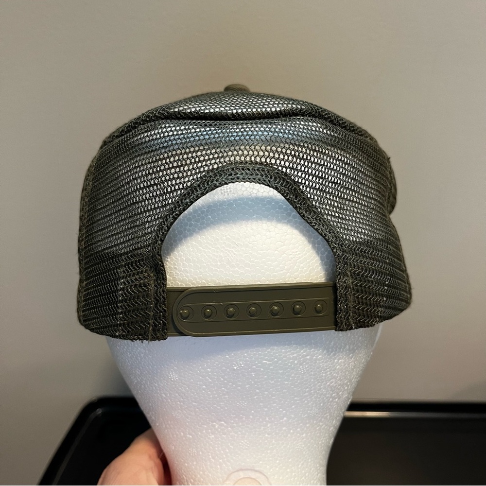Volcom | Snapback Hat - Picture 6 of 12